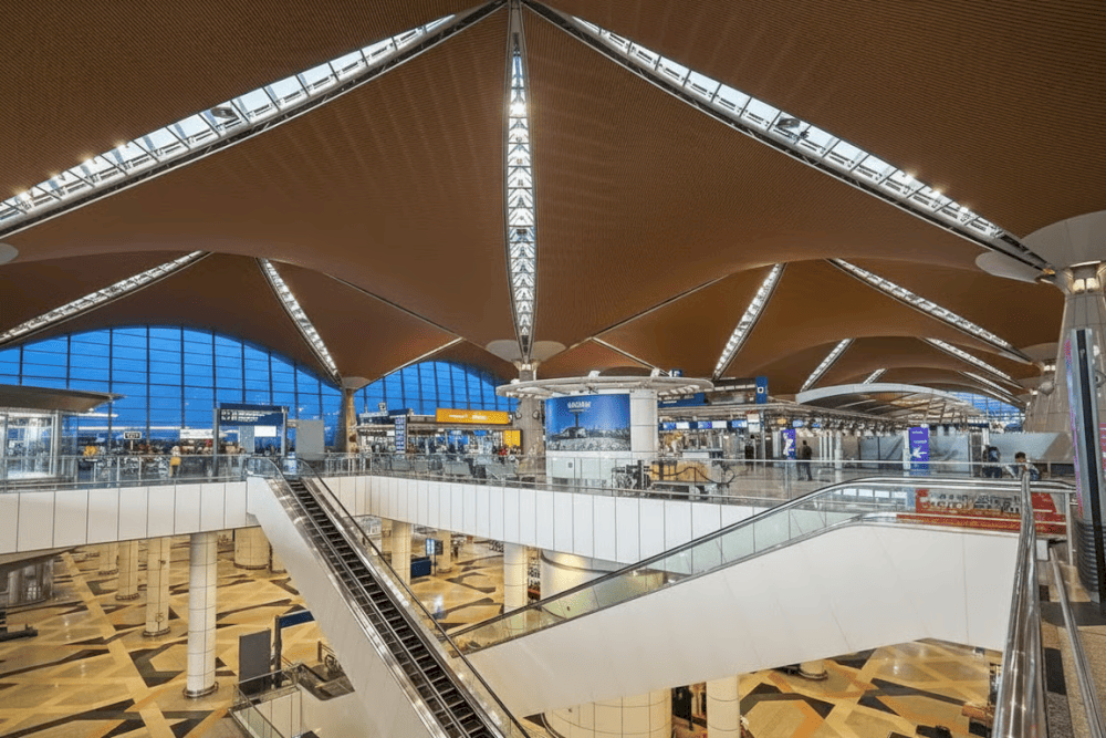 Nhà ga chính, còn gọi là ga KLIA hay Terminal 1